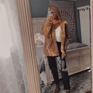 Meet your Posher, Hailey